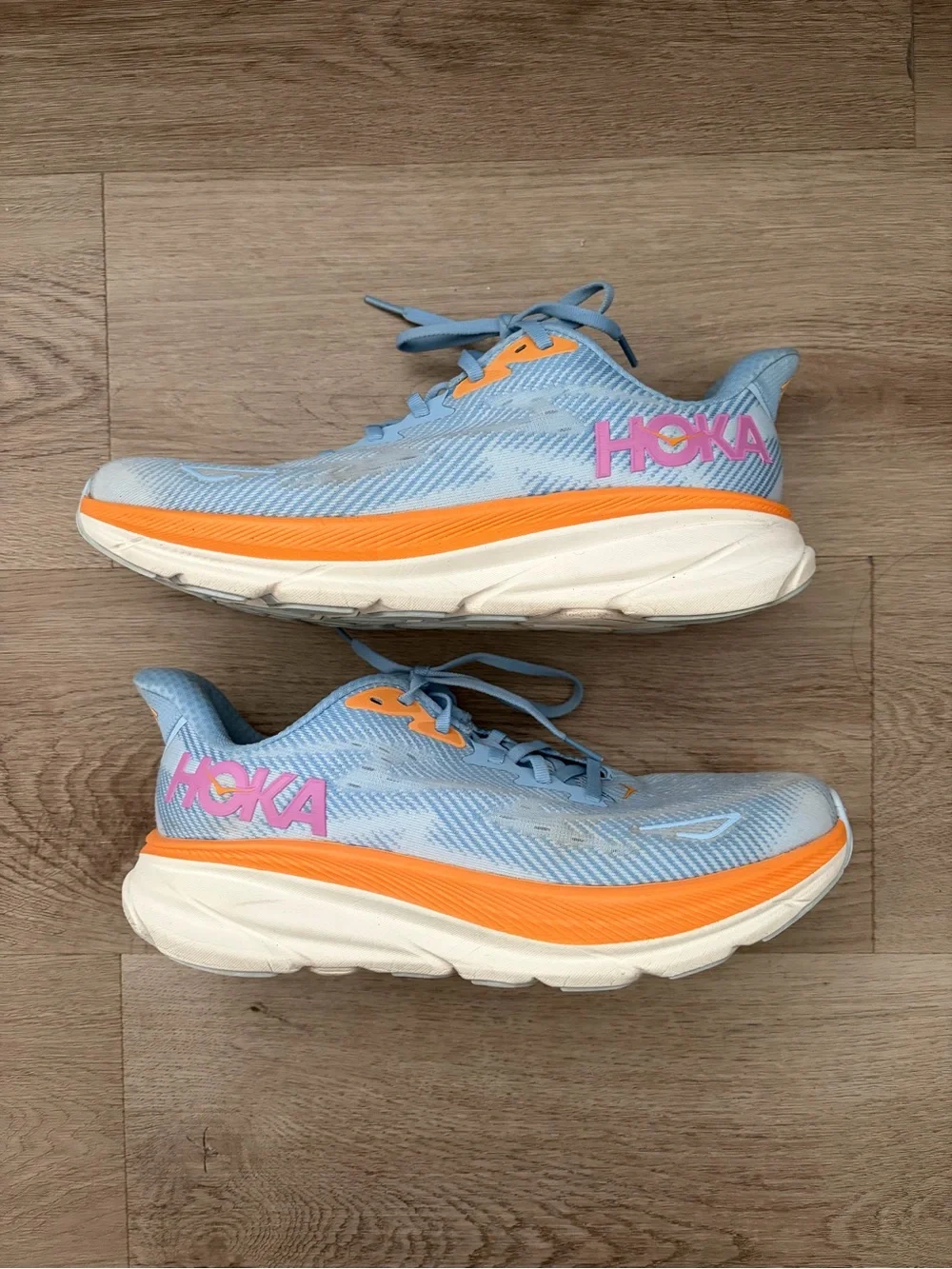 HOKA Clifton 9 Women’s‎ Running Shoe size 9.5